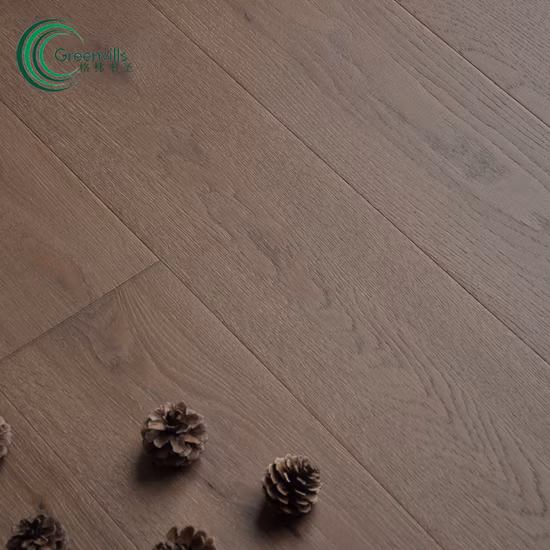 Серо-коричневый цвет Дымчатый светлый матовый дуб Деревянный пол Паркет из твердой древесины